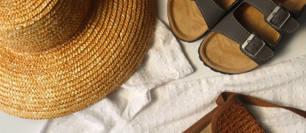 So bleibt eure Sommerkleidung strahlend frisch: Tipps zur richtigen Reinigung